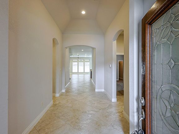 5th image of 29018 Pinnacle Ridge Dr