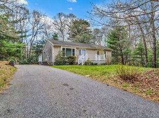 8 Scituate Rd, Mashpee, MA 02649