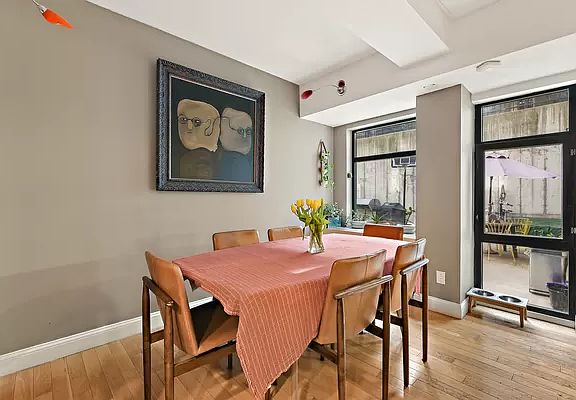 4th image of 3536 Cambridge Ave APT 2D