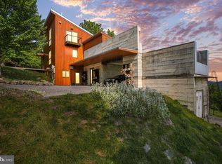 1508 Settlers Valley Way, Lost City, WV 26810