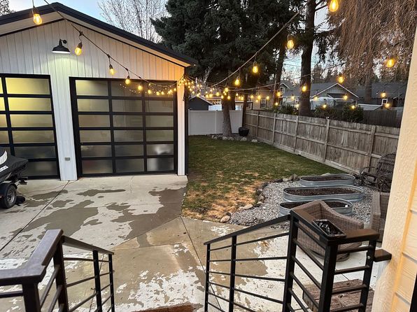 208 W 28th Ave