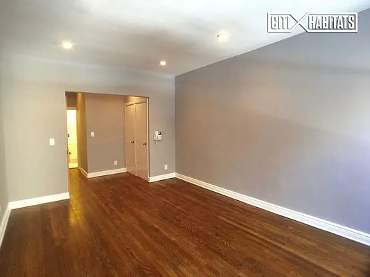 Rented by Citi Habitats | media 30