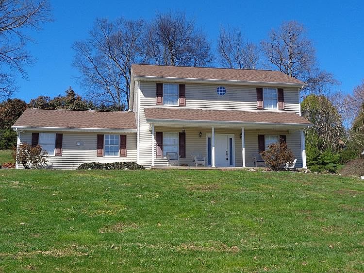 1st image of 4412 Bucknell Dr