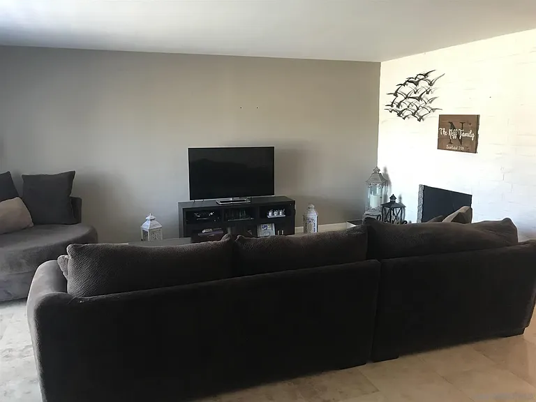 405 Witherspoon Way — Photo 3