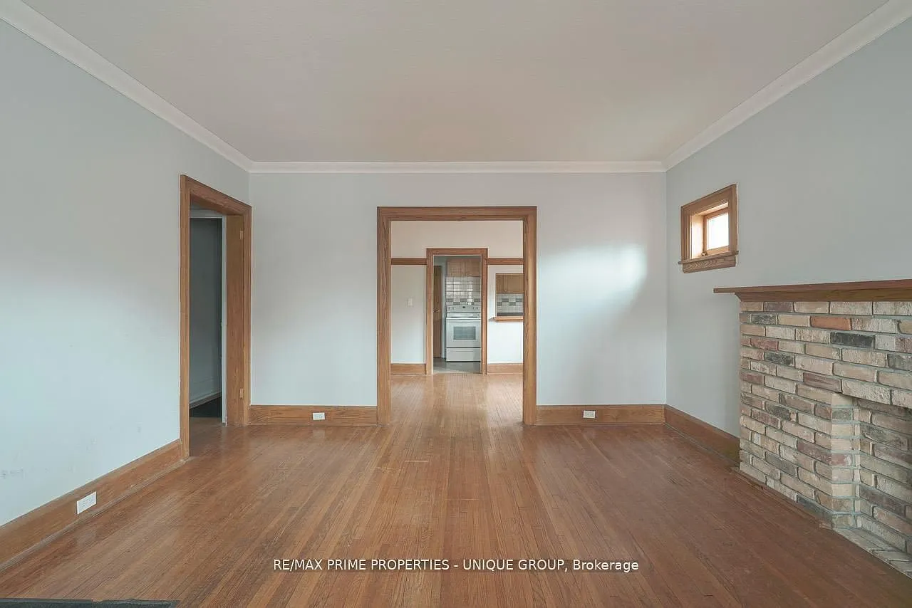 2 bed, $2,650 — Photo 2