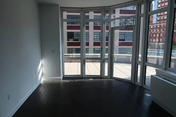 Rented by Lalezarian Properties | media 9