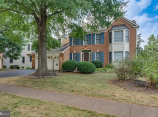 20619 Cutwater Pl, Sterling, VA 20165