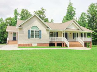 6592 Terminal Rd, Quinton, VA 23141