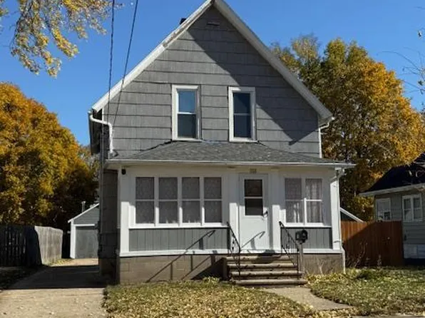 743 11th Street, Beloit, WI 53511