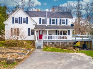 54 Union St, Warren, ME 04864