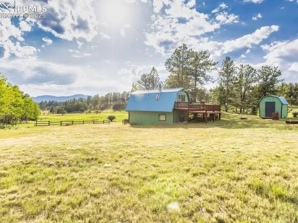 957 Crystal Peak Dr, Lake George, CO 80827