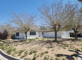 18811 Arbor Ct, Adelanto, CA 92301