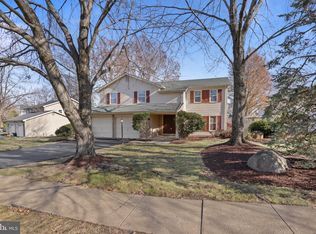 4517 Lees Corner Rd, Chantilly, VA 20151