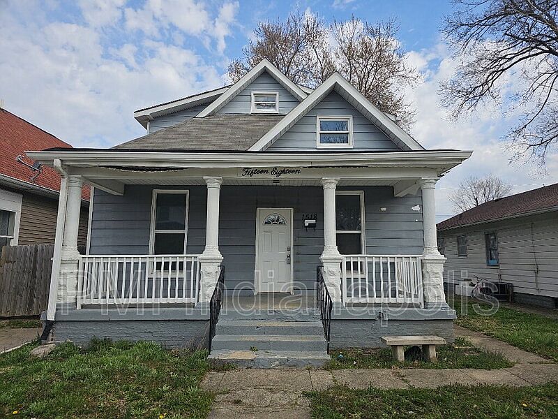 1st image of 1518 E Kelly St