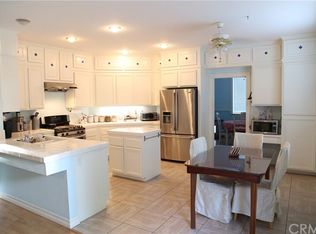 2945 Stonewall Dr, Corona, CA 92882