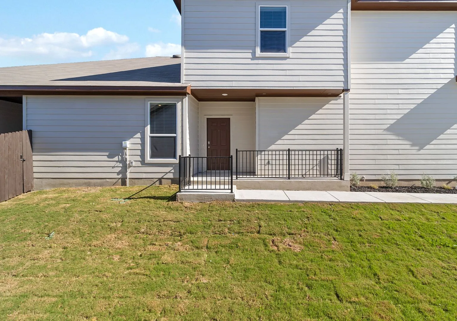 Brand-New 4-Bedroom Emma Park Home with Private Yard & 2-Car Garage — Photo 3