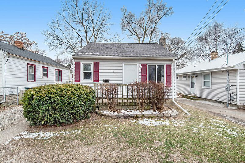 1st image of 1107 Greenwood Ave