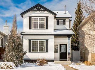 15770 E Everstone Rd SW, Calgary, AB T2Y4M3
