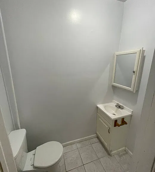 1855 Apt 1 - Bathroom