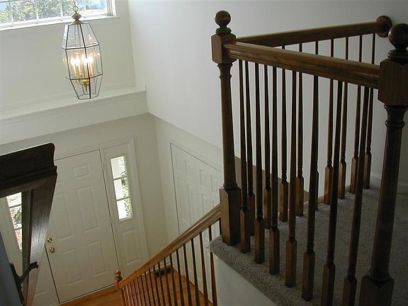 3rd image of 250 Wild Rose Ct