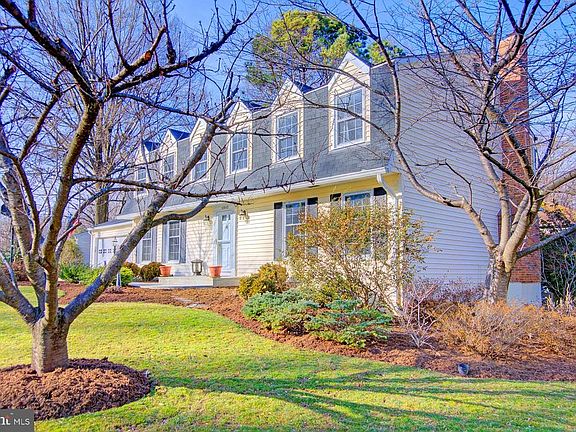 Situated on a corner lot in Burke Centre