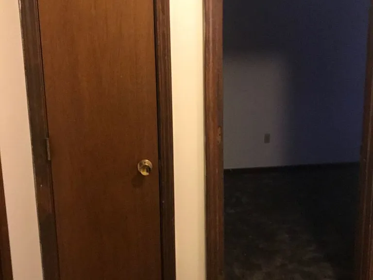 102 Newbury Hollow Ln — Photo 17