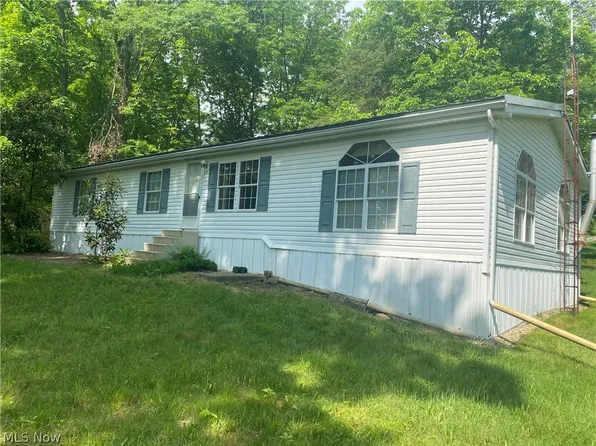 57999 Salem Rd, Senecaville, OH 43780