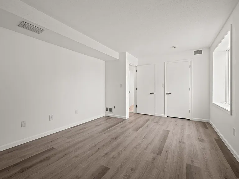 20 Little Oak Ln #20 — Photo 12