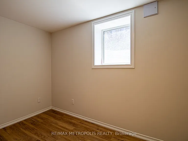 507 Charnwood Ct #BASEMENT — Photo 18