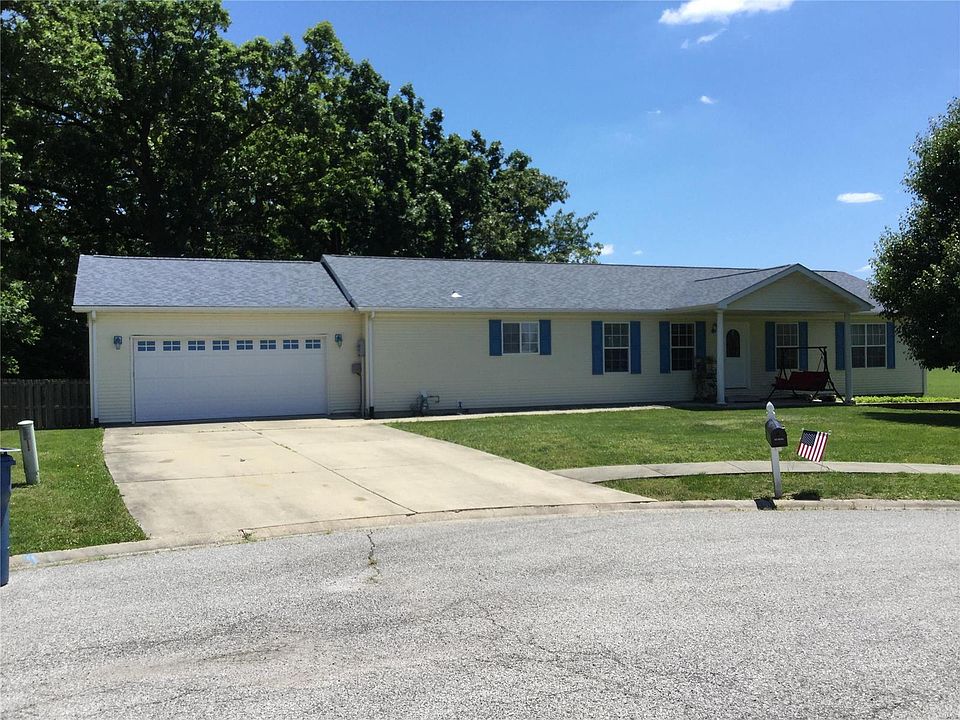 1st image of 26 Brentwood Ct