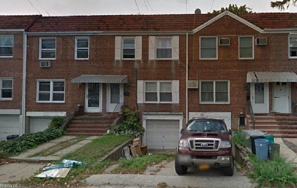 1st image of 7306 Utopia Pkwy