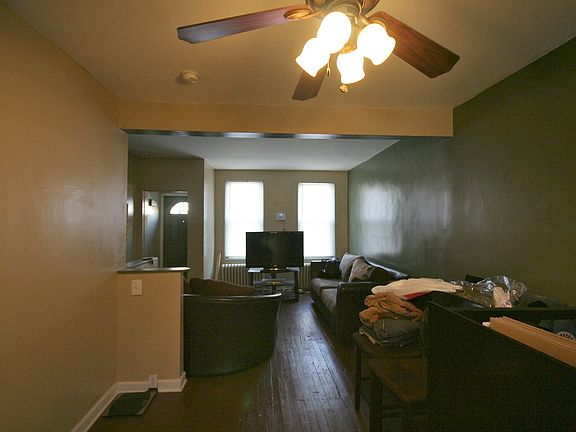 living room/dining room