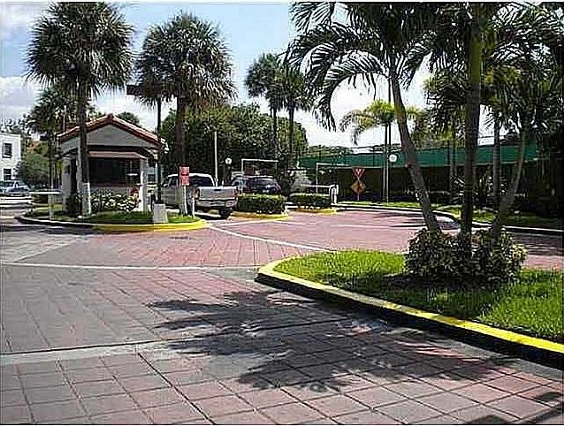 2nd image of 9445 Fontainebleau Blvd APT 212