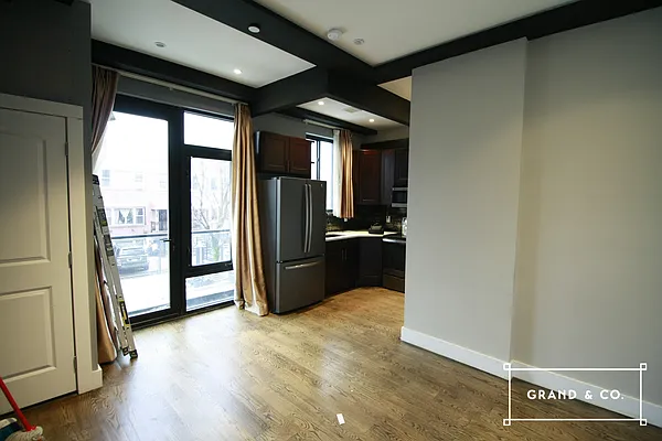 Rented by Grand & Co. | media 1