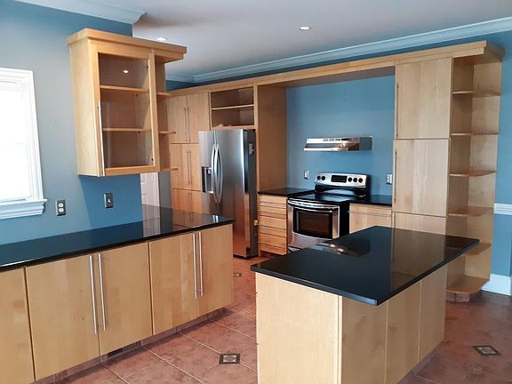 3rd image of 3181 Cumberland Hills Cir NW
