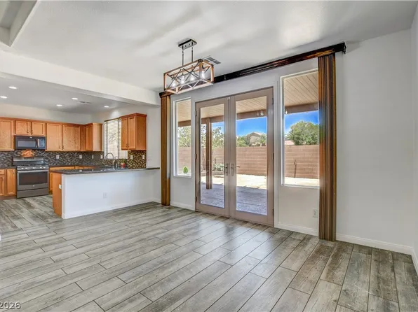 9682 Lightheart Ave, Las Vegas, NV 89148