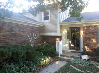 1006 Madiera Dr, Shorewood, IL 60404