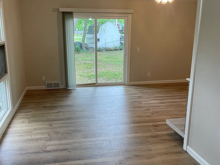 317 Country Club Ter — Photo 10
