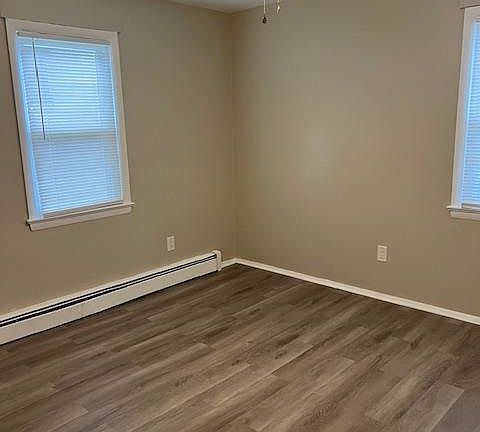 5th image of 110 Deerfield Rd