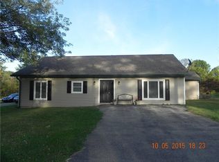 7941 S Peoga Rd, Trafalgar, IN 46181