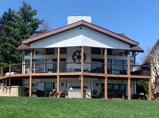 157 Green Valley Dr, Howard, OH 43028