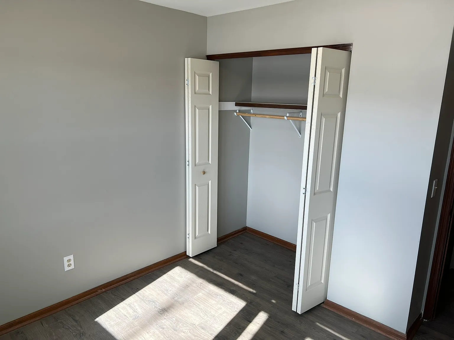 3 bed, 2.5 bath, 1755 sqft, $2,100 — Photo 3