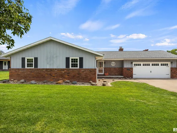 624 N Nebraska Ave, Morton, IL 61550