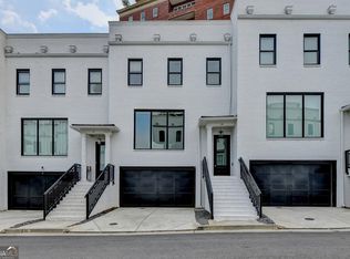 3667 Peachtree Rd #18, Atlanta, GA 30319