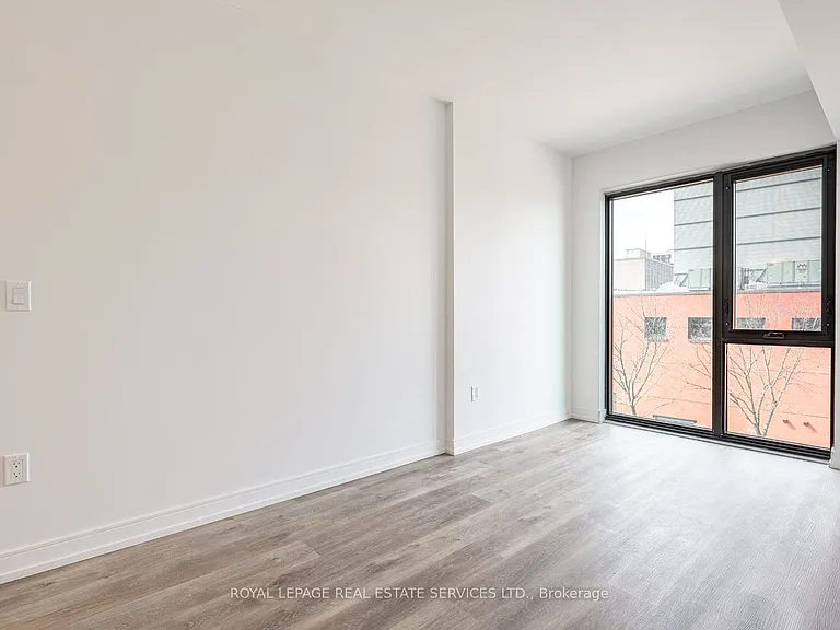 1 Jarvis St #315 — Photo 7