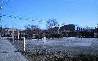 4th image of 46 Washington Ave