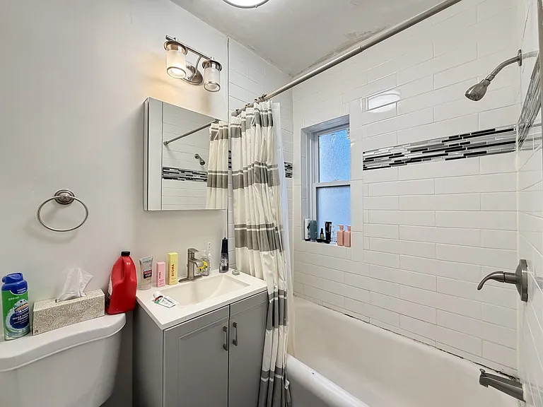 2147 N Fremont St #3N — Photo 15