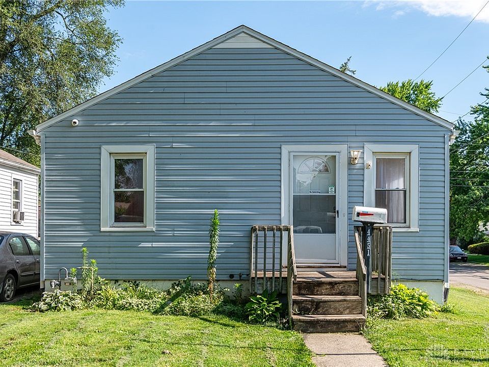 1st image of 4451 Farnham Ave