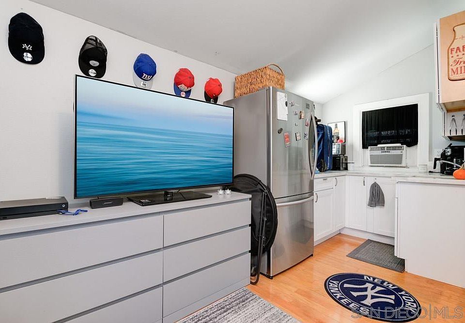 2nd image of 1160 E 4th Ave #2