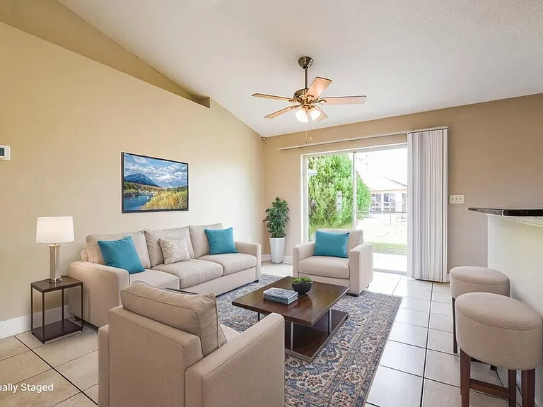 870 Jarnac Dr — Photo 5